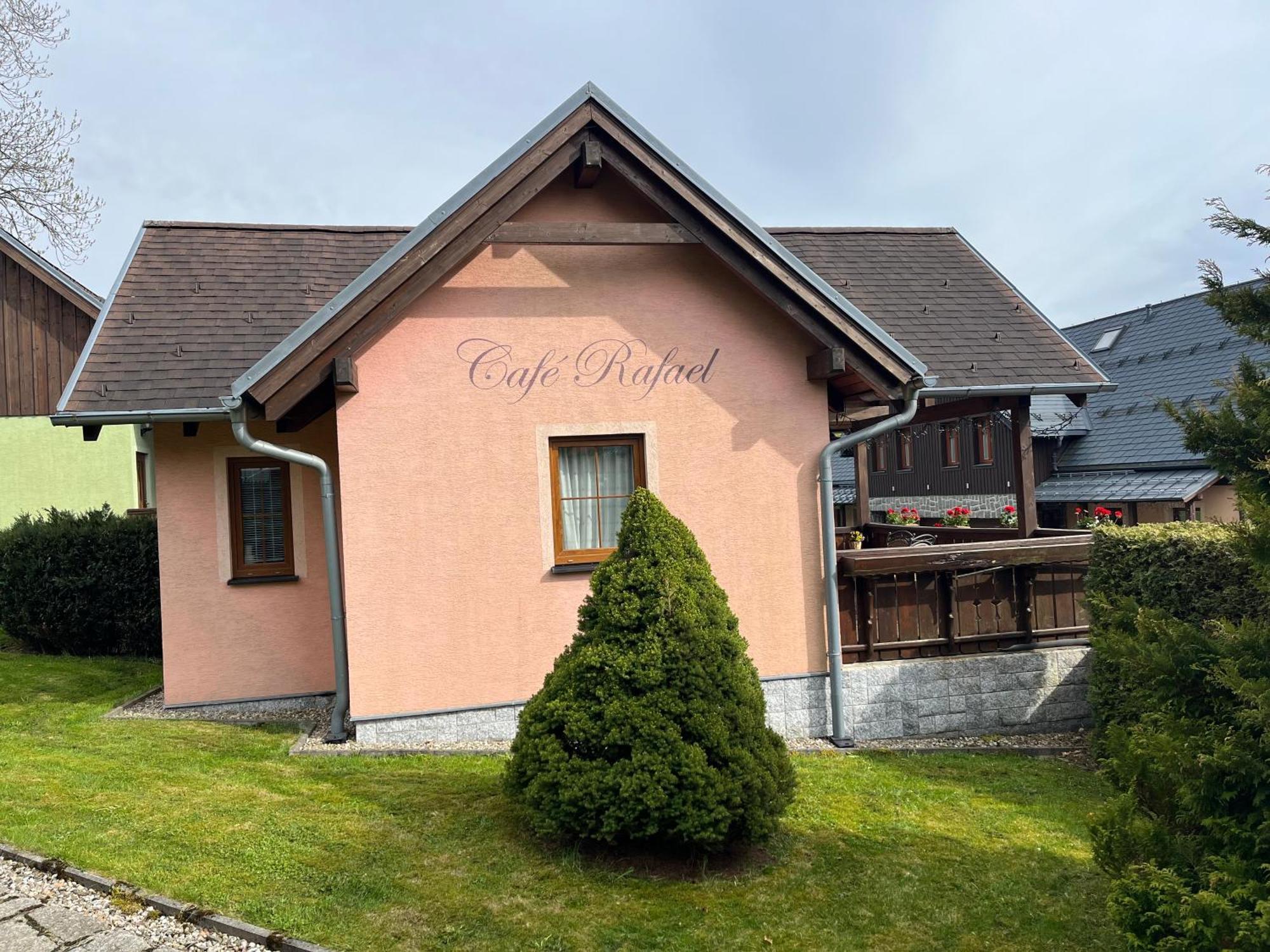 Rodinne Rafael * Bedřichov